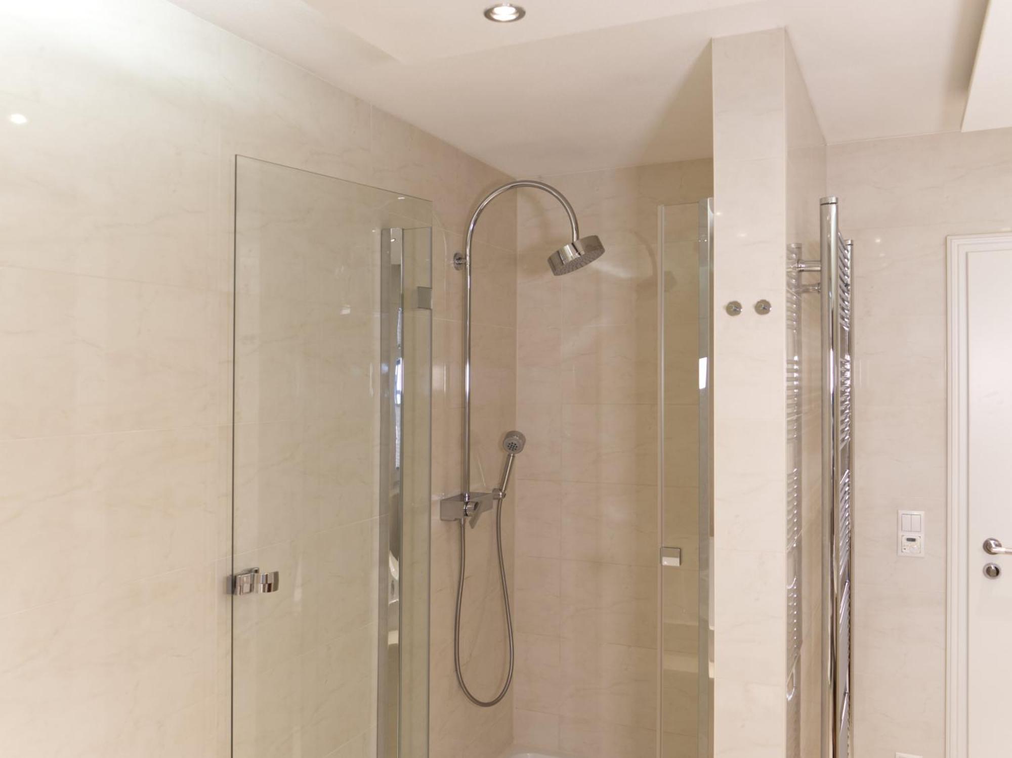 Thueringenapartments Boulevard Xxl 5-7 Personen Saalfeld Saale エクステリア 写真