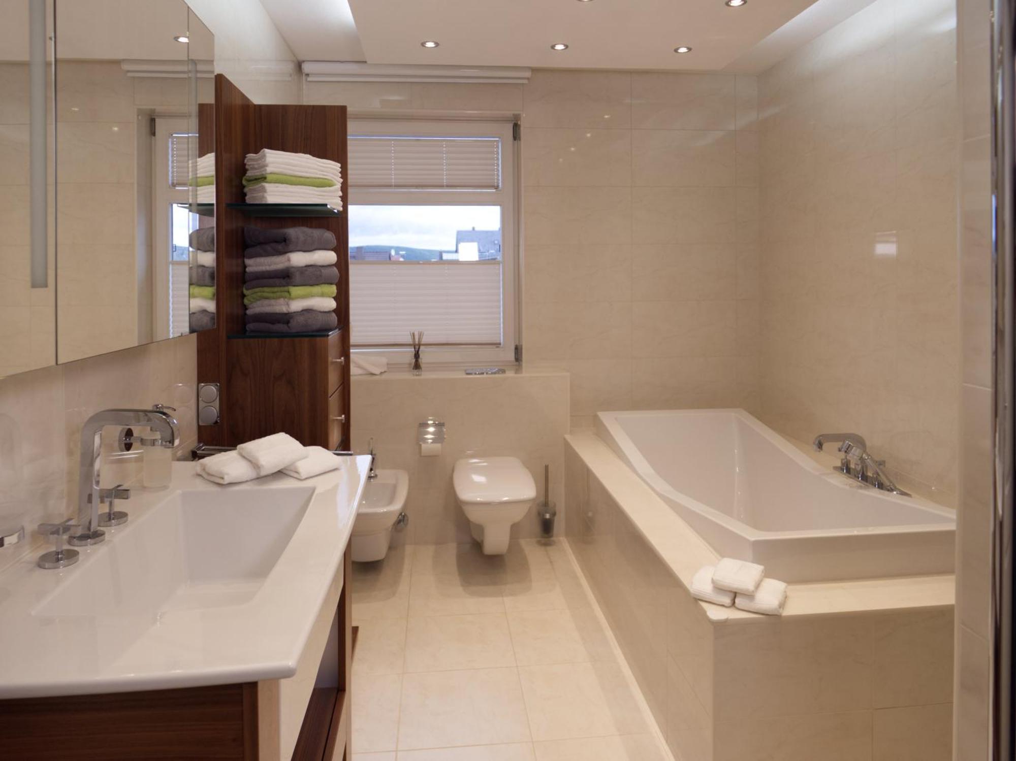 Thueringenapartments Boulevard Xxl 5-7 Personen Saalfeld Saale エクステリア 写真